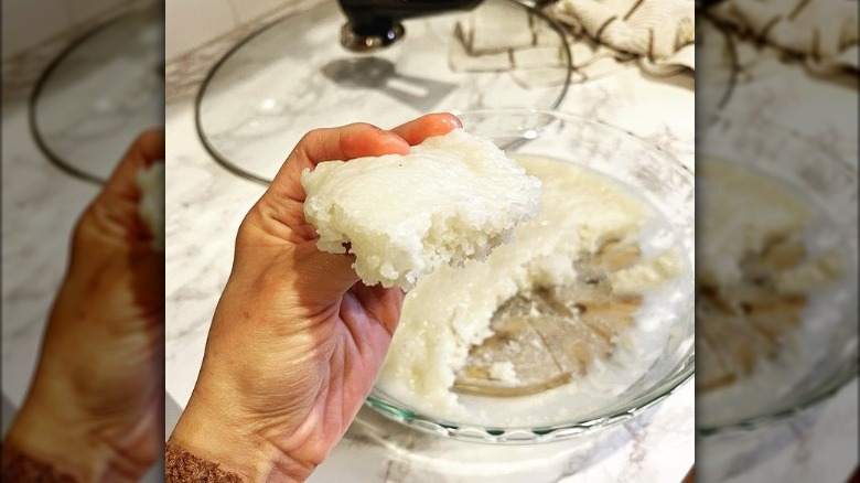 Bak tong gou, a Chinese-style steamed cake 