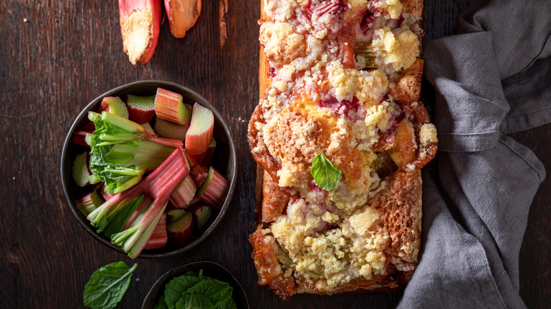 Rhubarb loaf cake and fresh rhubarb