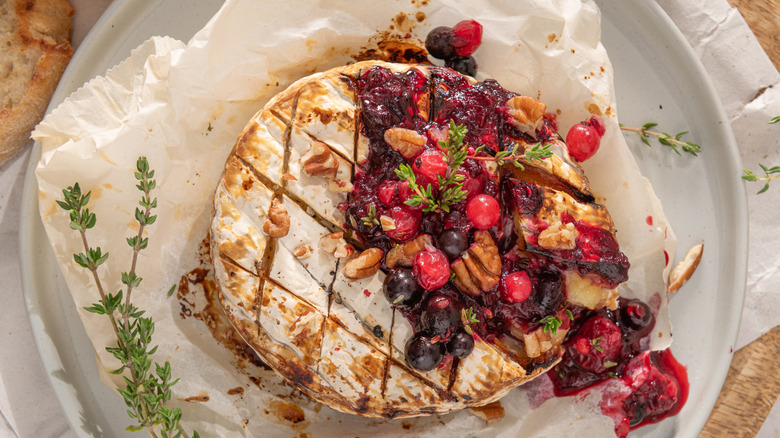 grilled brie with fruit topping