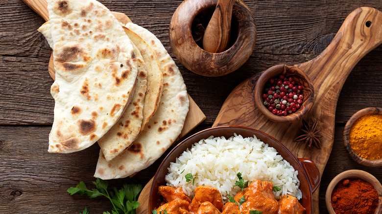 naan and indian food spread 