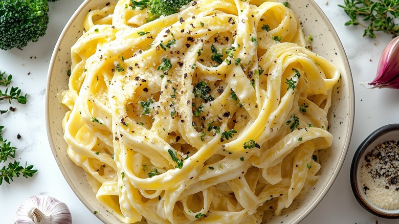 vegan alfredo pasta