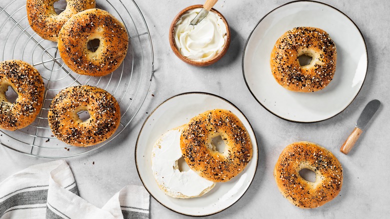 bagels with cream cheese