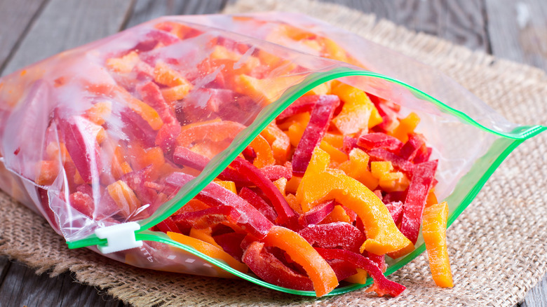 bell pepper strips plastic bag