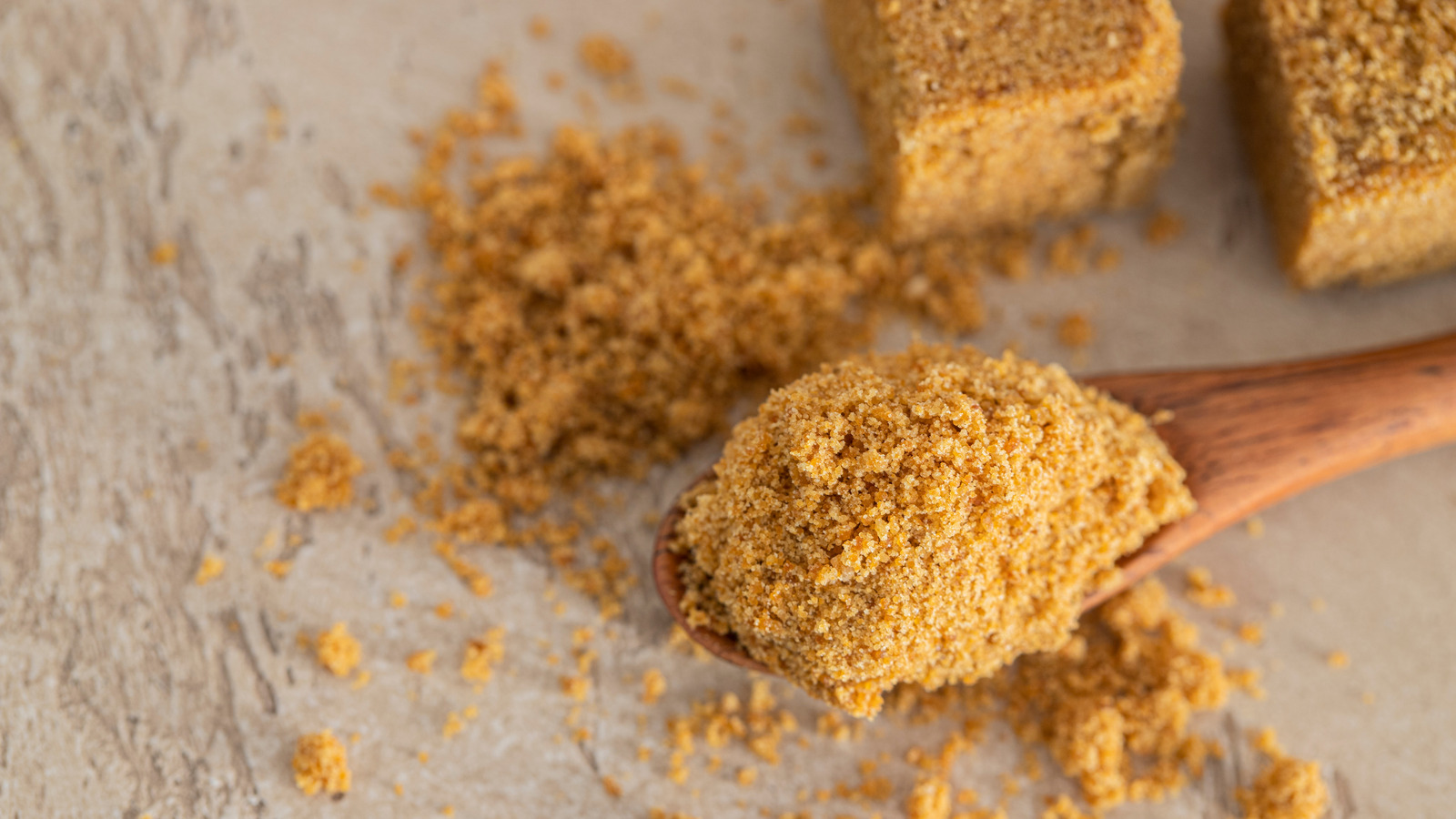Pantry Organization Tip: Keeping Brown Sugar Soft