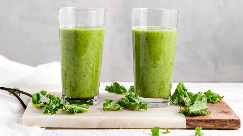 kale smoothies on cutting board