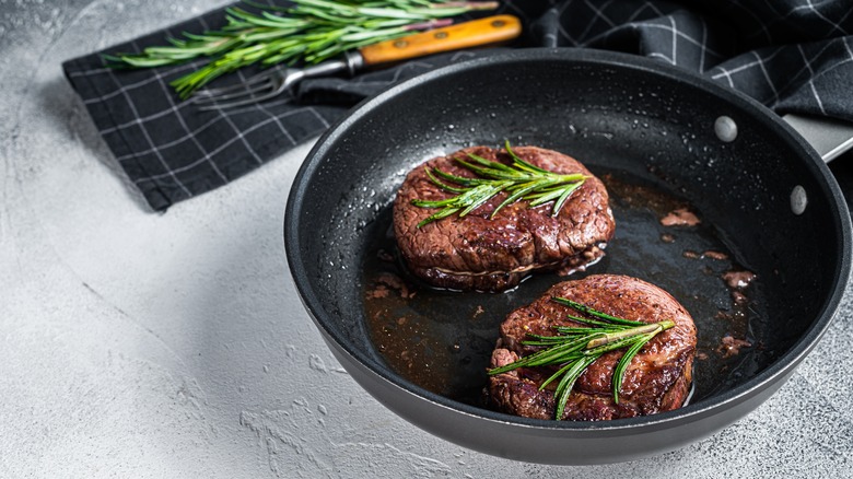 filet mignon in pan 