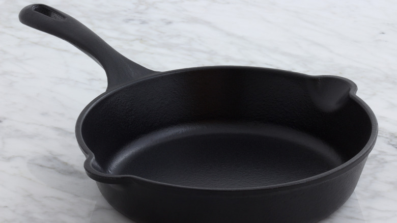 black skillet