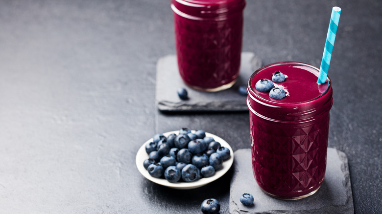 Acai blueberry smoothie