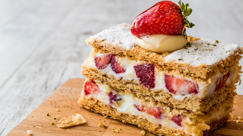 Mille-feuille with strawberries