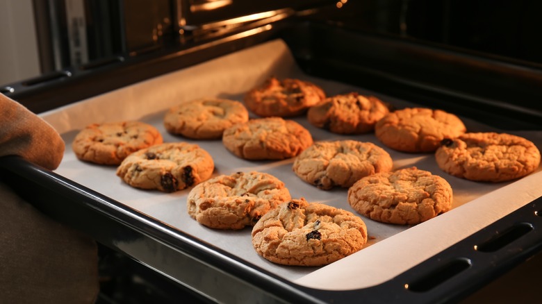 getting cookies out of oven