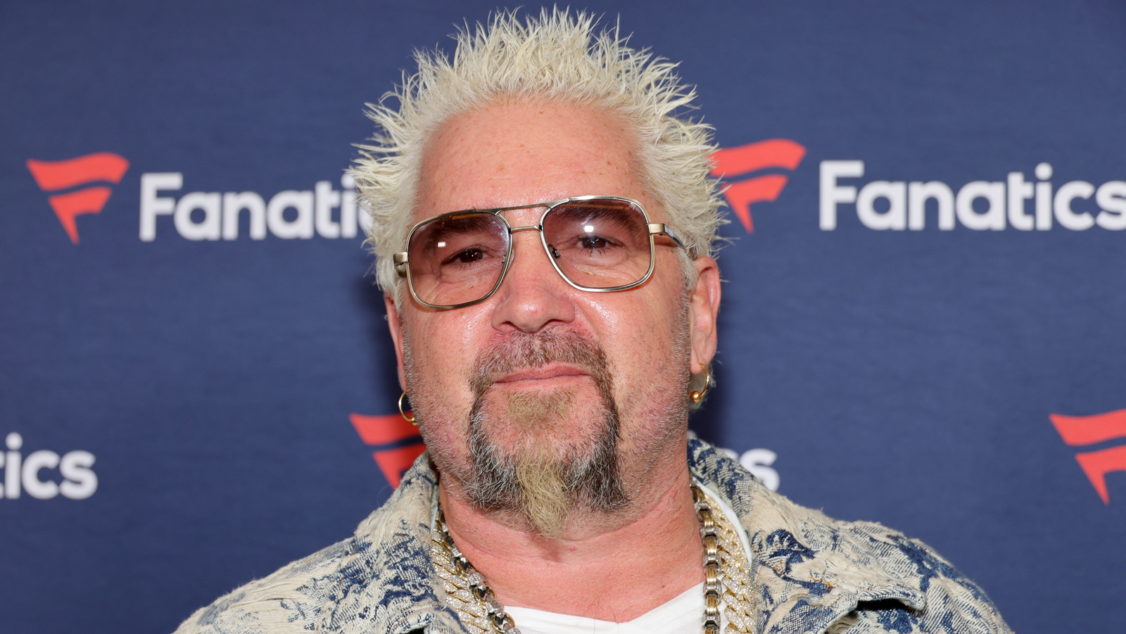 The Barbecue Restaurant Guy Fieri Says Was A Favorite From Diners Drive ...