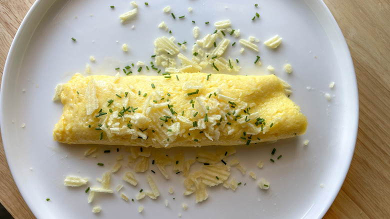 boursin omelette with chip topping