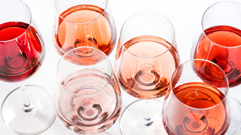 Rose wines in glasses