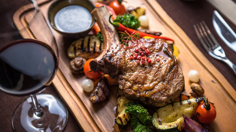 Red wine and steak