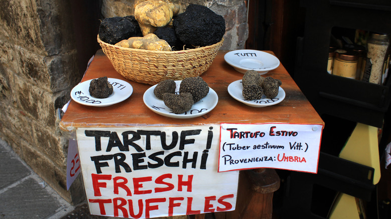 Truffles for sale in Italy