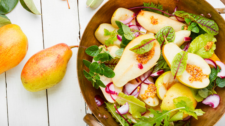 seasonal pear salad