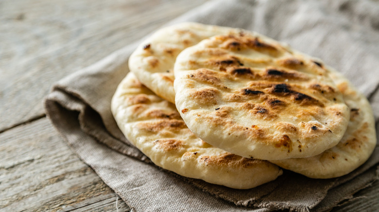 Pita bread on towel