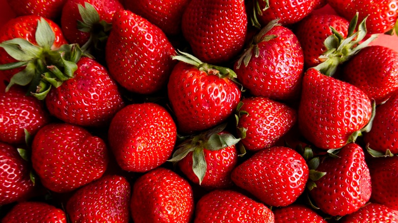 fesh strawberries close up