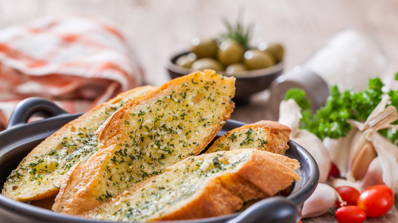 garlic bread slices in a bowl