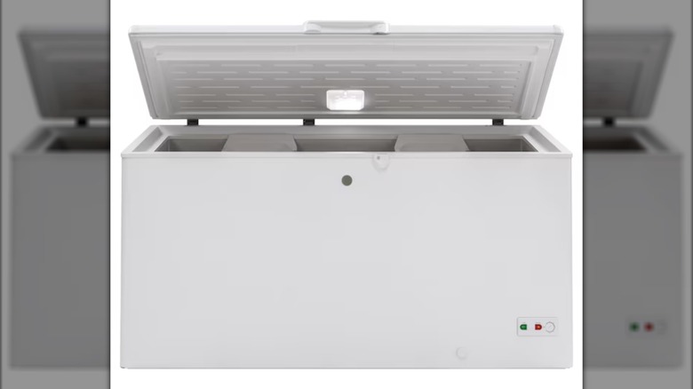 GE garage ready manual defrost chest freezer on white background