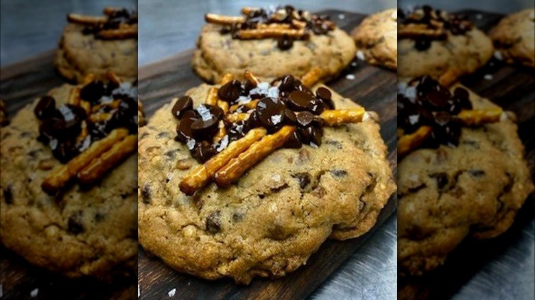 chocolate chip cookie with pretzel topping