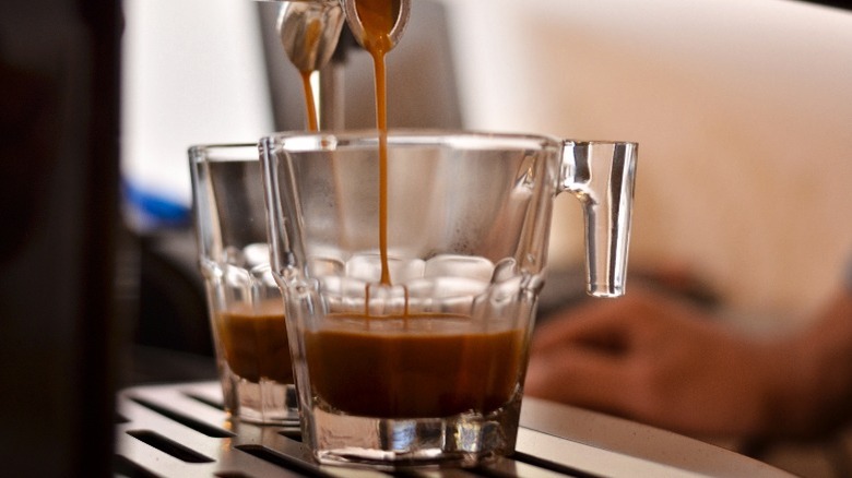 Two espresso shots being pulled