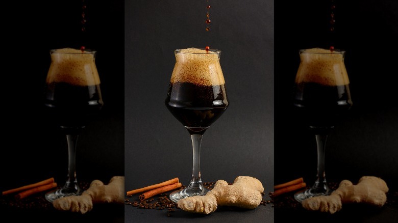 stout beer with ginger and cinnamon