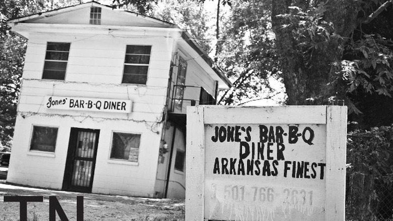 Jones Bar-B-Q Diner