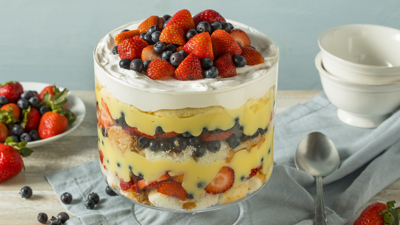 fruit trifle