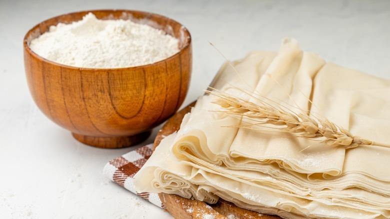 phyllo dough with flour