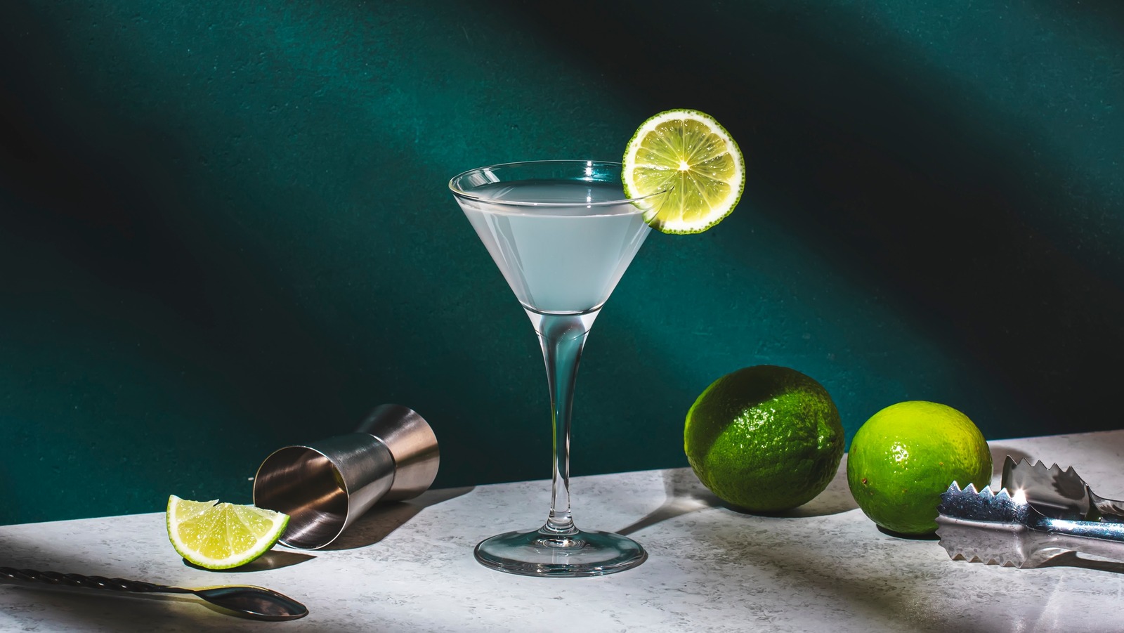 The Best Garnishes For A Gimlet Are The Most Simple