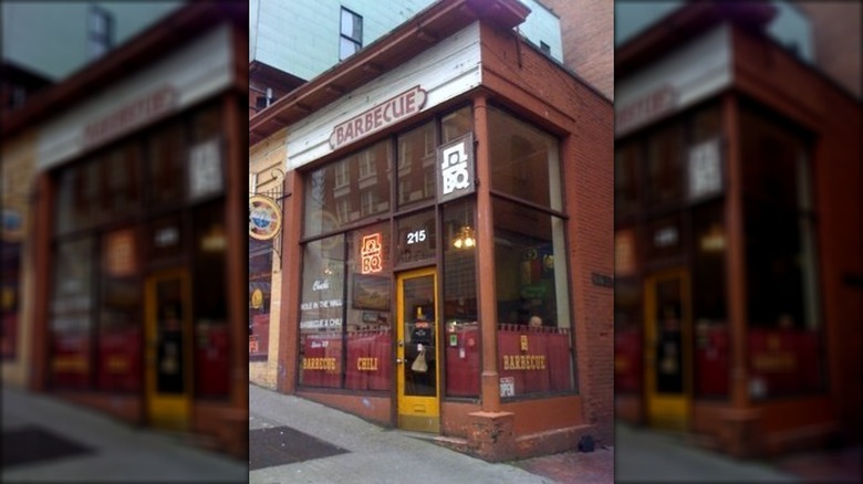 Exterior shot of Hole in the Wall BBQ in Seattle, Washington