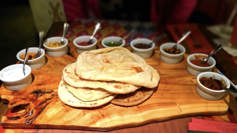 Indian-style bread service