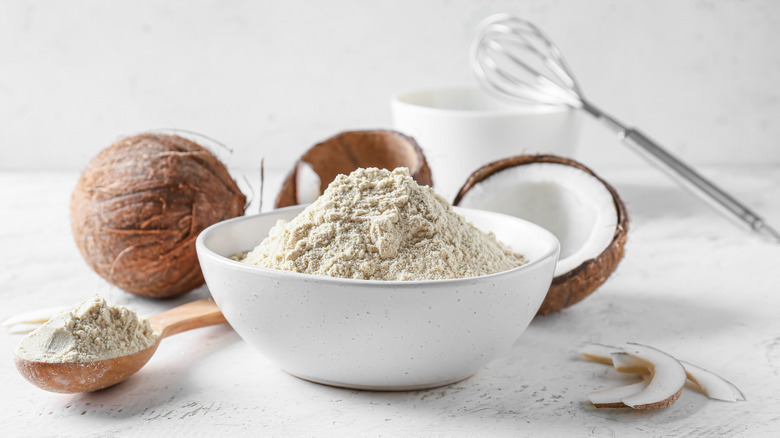 Bowl of coconut flour