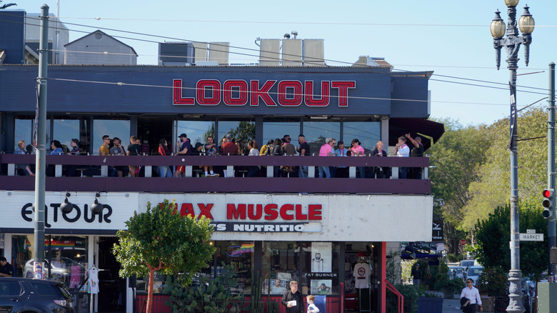 Lookout Bar