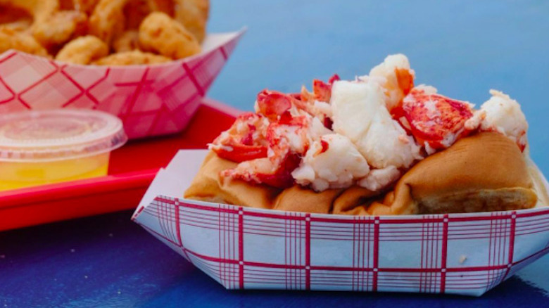 lobster roll with fries