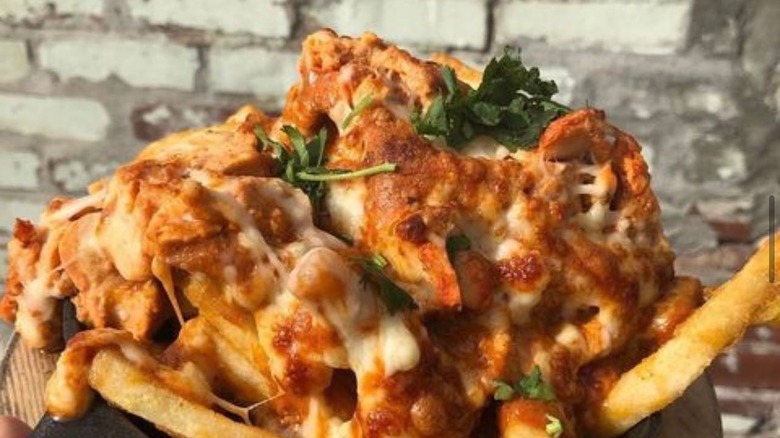 Tandoori Chicken Poutine