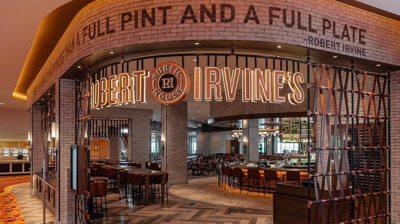 Robert Irvine's Public House restaurant