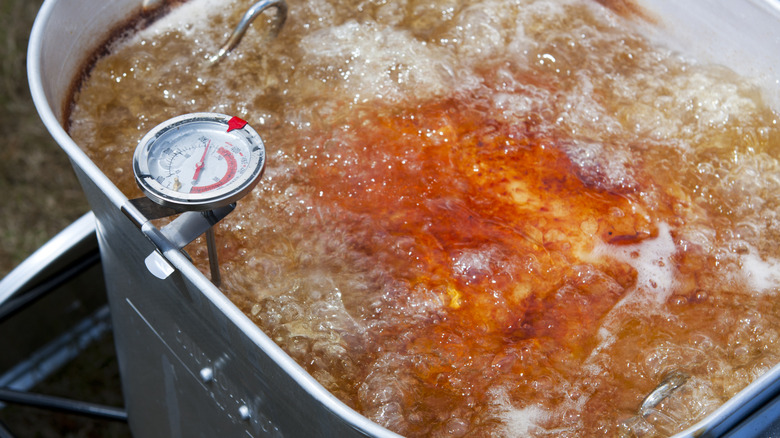 turkey frying to golden brown