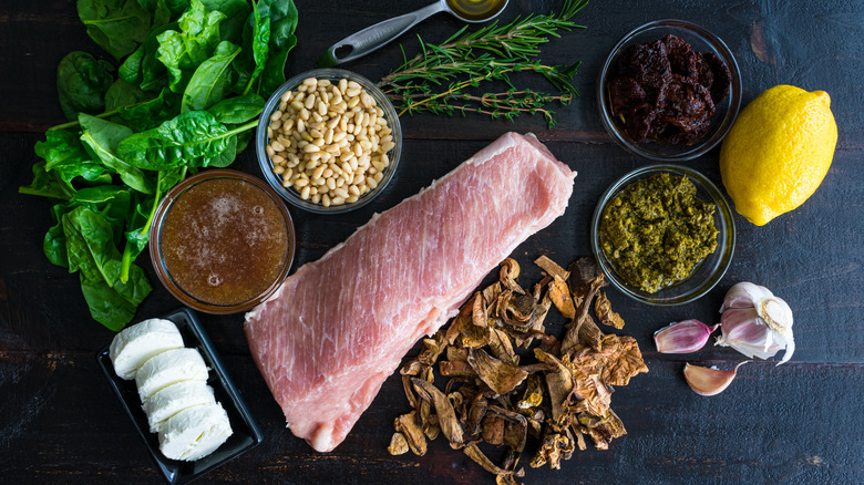 pork tenderloin and prep ingredients