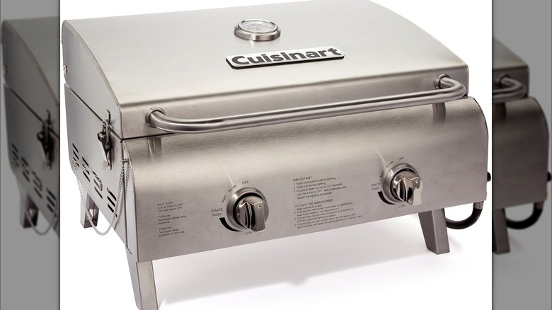 Cuisinart Chef's Style Tabletop Portable Propane Gas Grill white background