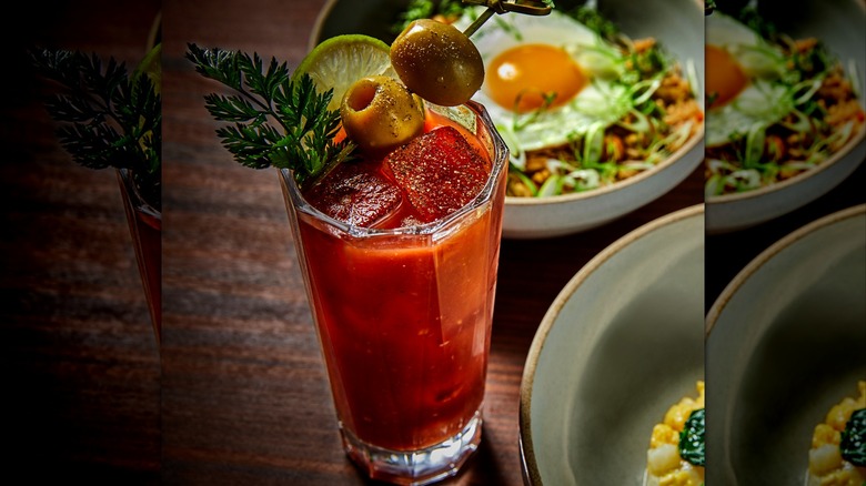 Ardor bloody Mary on table