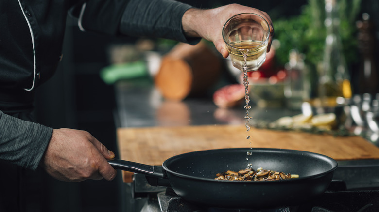 cooking with white wine