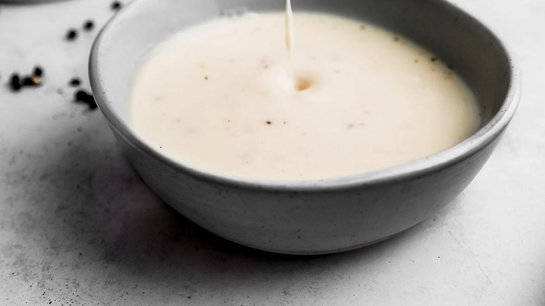 Béchamel sauce in a bowl