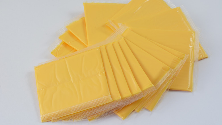 packages slices of american cheese