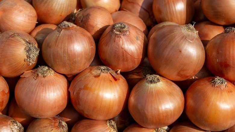 Piled yellow onions