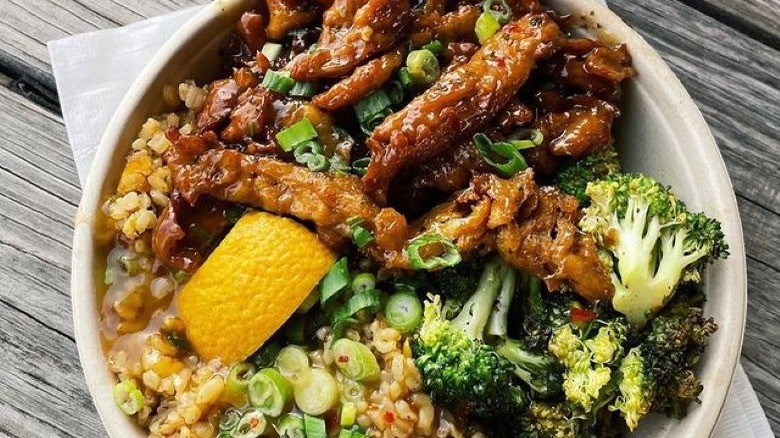 Loaded Bowl vegan broccoli, chicken, and rice