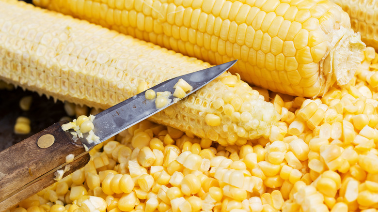 Cutting corn off cob 