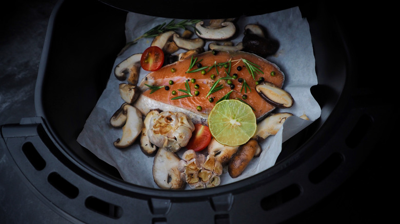 Fish and veggies in air fryer