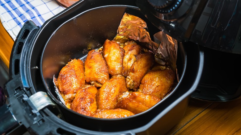 BBQ chicken wings in air fryer